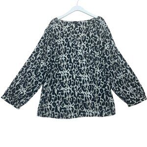 leopard print  black and white scoop neck oversize blouse size 3x Jessica